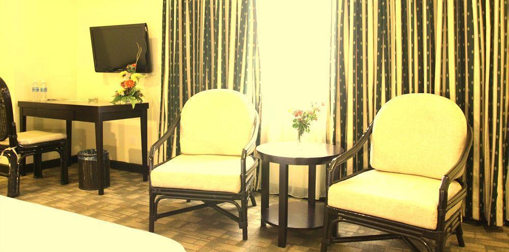 Oyo 89693 Perkasa Hotel Keningau Near Hospital Keningau Ngoại thất bức ảnh